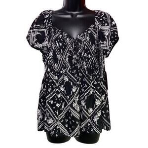 No Boundaries Black & White Stretch Elastic Scoop Neck Blouse Size XXXL (21) NWT